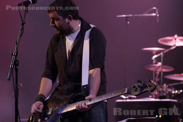 PETER HOOK AND THE LIGHT - 2017-10-28 - PARIS - Le Trianon - Jack Bates
